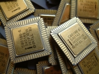 LCC Types gold plated CPU